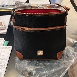 Cross body bag!! New!!